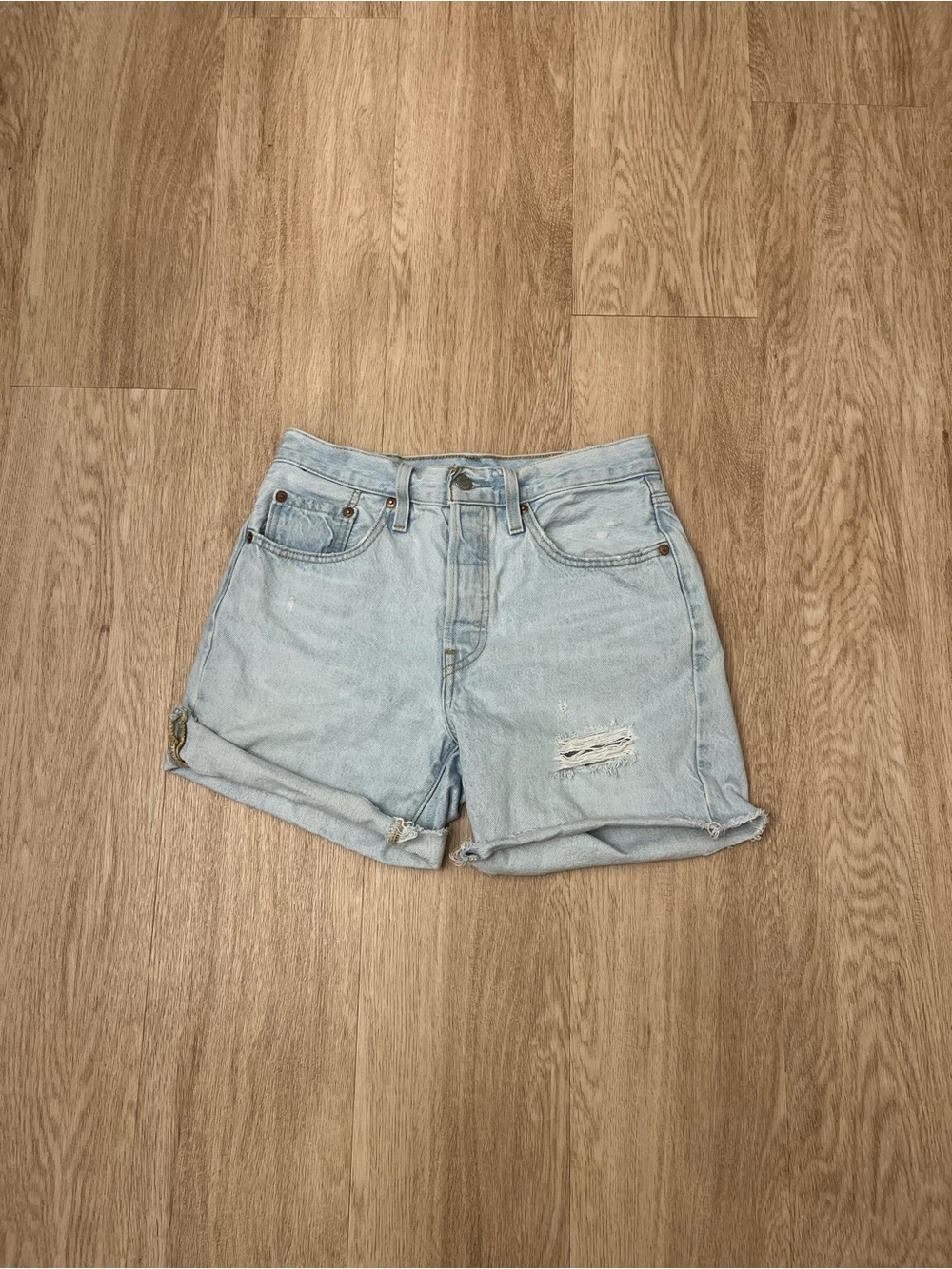 levi’s jean shorts